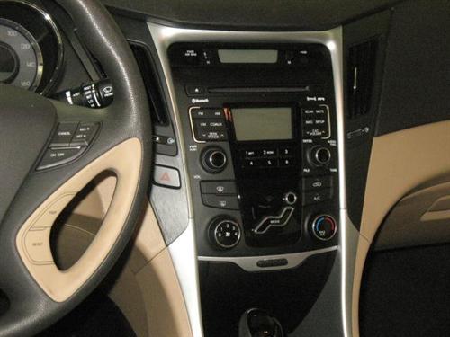 Hyundai Sonata 2011 photo 3