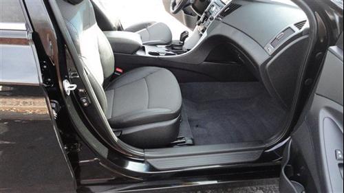 Hyundai Sonata 2011 photo 1