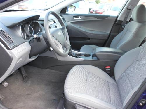 Hyundai Sonata 2011 photo 1