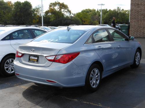 Hyundai Sonata 2011 photo 4
