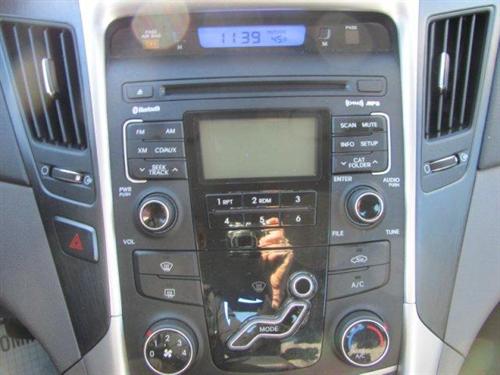 Hyundai Sonata 2011 photo 3