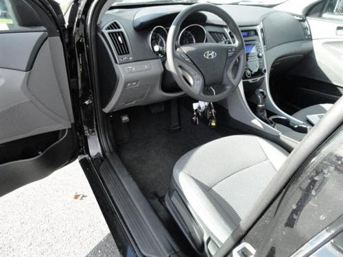 Hyundai Sonata 2011 photo 4