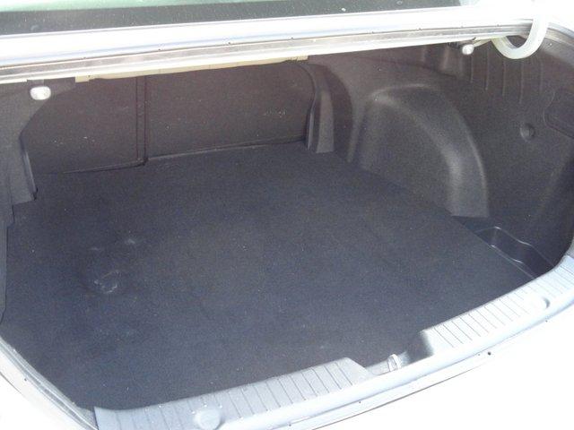 Hyundai Sonata 2011 photo 5