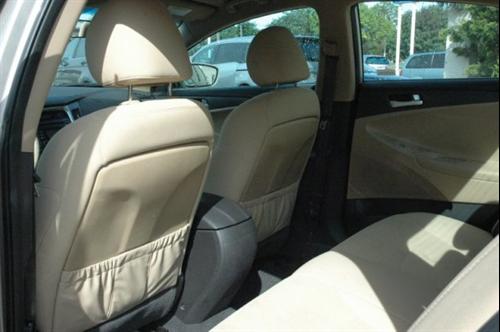 Hyundai Sonata 2011 photo 1