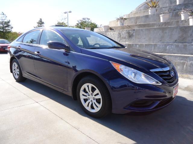 Hyundai Sonata 2011 photo 1