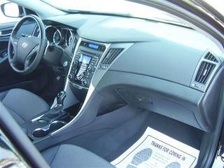 Hyundai Sonata 2011 photo 1