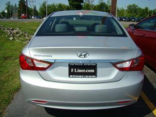 Hyundai Sonata 2011 photo 4