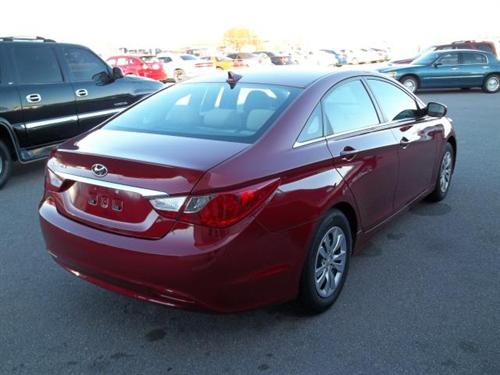 Hyundai Sonata 2011 photo 2