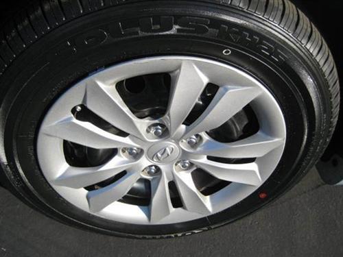 Hyundai Sonata 2011 photo 4