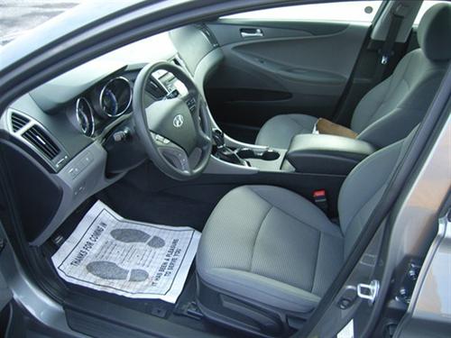 Hyundai Sonata 2011 photo 3