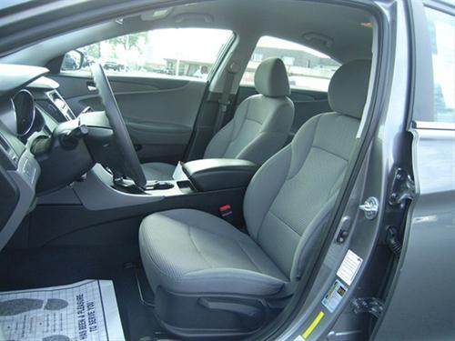 Hyundai Sonata 2011 photo 4