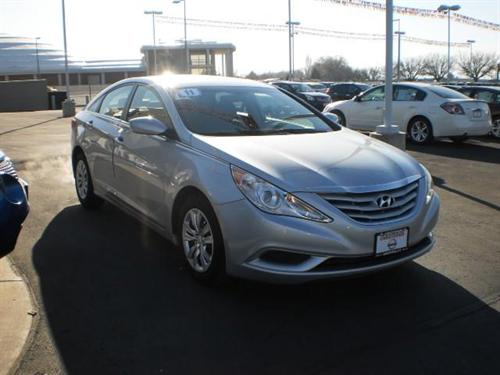 Hyundai Sonata 2011 photo 4