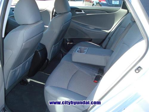 Hyundai Sonata 2011 photo 3