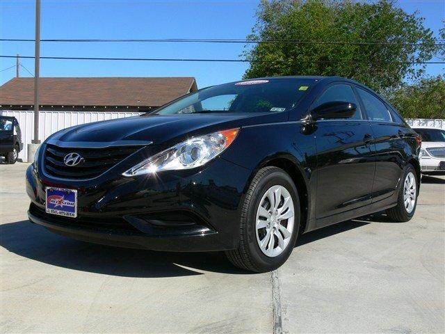 Hyundai Sonata FWD 4dr Sport Sedan