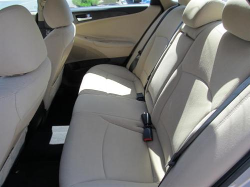 Hyundai Sonata 2011 photo 4