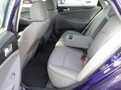 Hyundai Sonata 2011 photo 3