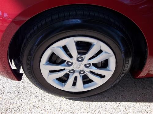 Hyundai Sonata 2011 photo 1