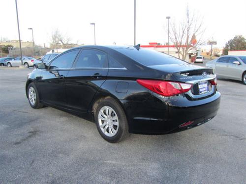Hyundai Sonata 2011 photo 4