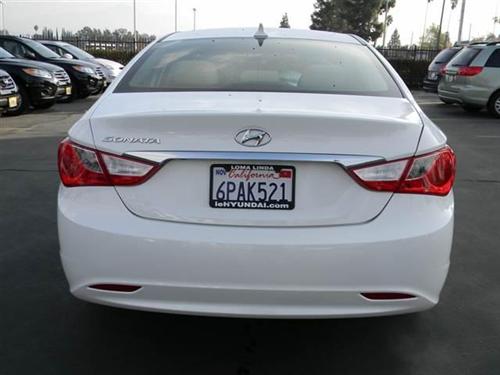 Hyundai Sonata 2011 photo 3