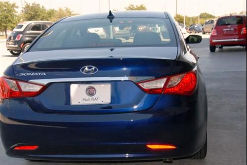Hyundai Sonata 2011 photo 3