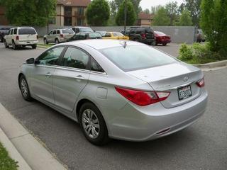 Hyundai Sonata 2011 photo 1