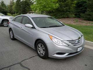 Hyundai Sonata 2011 photo 4