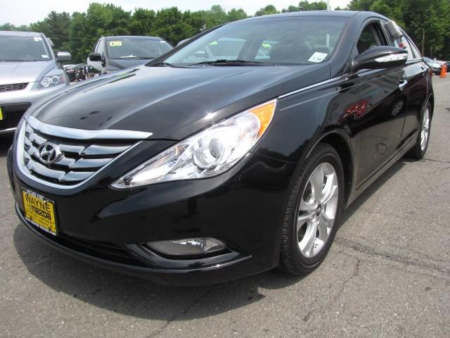 Hyundai Sonata Unknown Sedan
