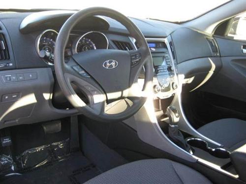 Hyundai Sonata 2011 photo 1