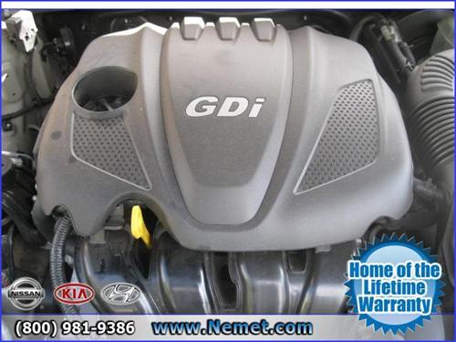 Hyundai Sonata 2011 photo 4