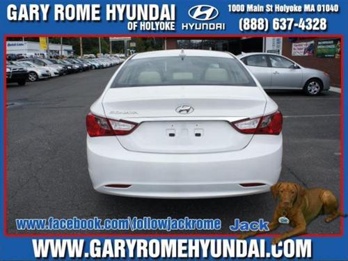 Hyundai Sonata 2011 photo 4