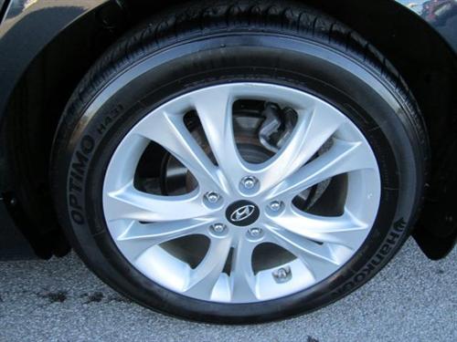 Hyundai Sonata 2011 photo 4