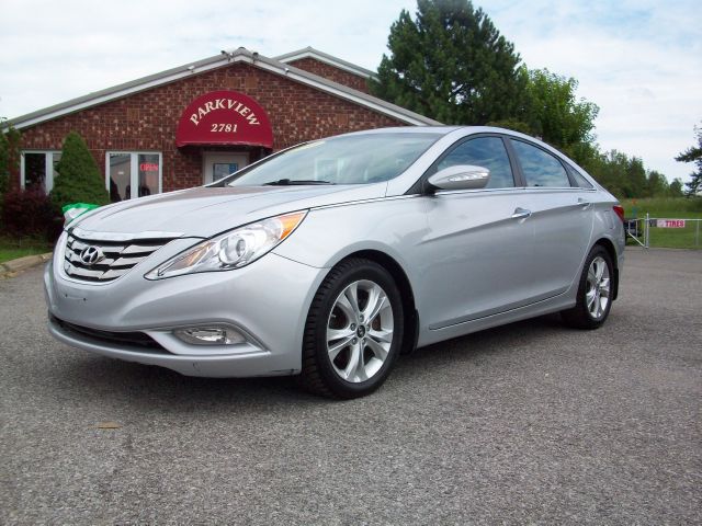 Hyundai Sonata 2011 photo 4