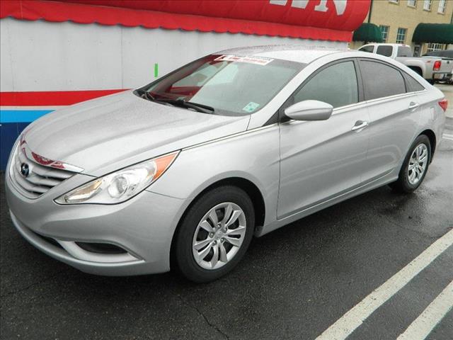 Hyundai Sonata 2011 photo 3