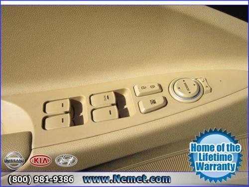 Hyundai Sonata 2011 photo 4