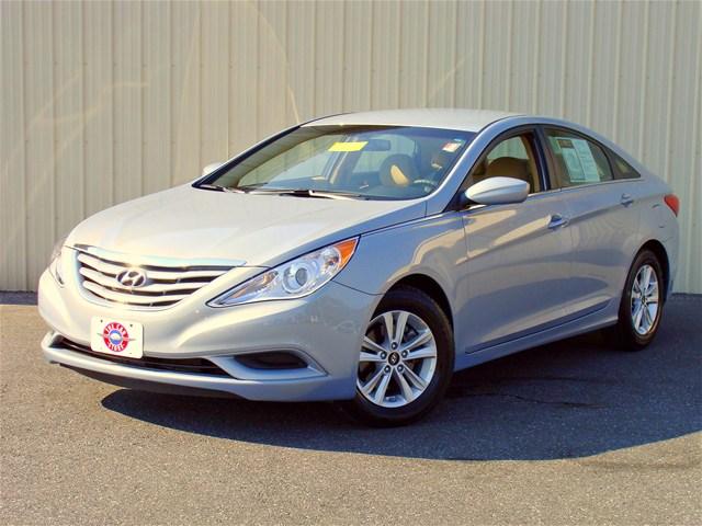 Hyundai Sonata 2011 photo 1