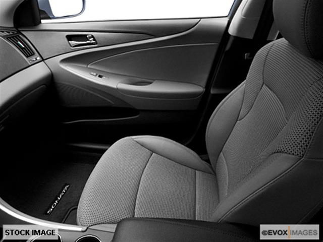 Hyundai Sonata 2011 photo 4