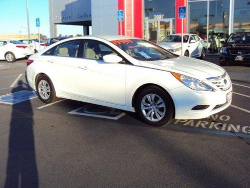 Hyundai Sonata 2011 photo 4