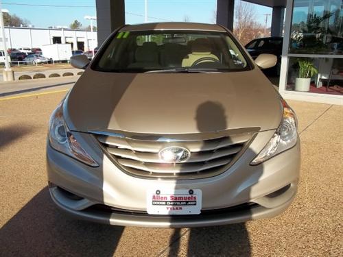 Hyundai Sonata 2011 photo 2