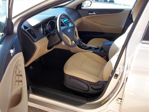 Hyundai Sonata 2011 photo 3