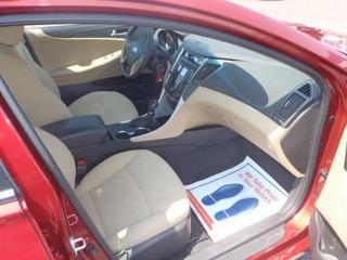 Hyundai Sonata 2011 photo 4