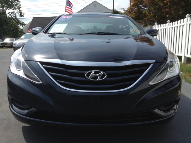 Hyundai Sonata 2011 photo 4