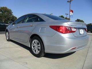 Hyundai Sonata 2011 photo 5