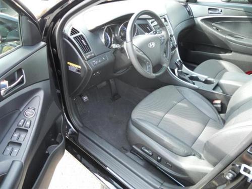 Hyundai Sonata 2011 photo 2