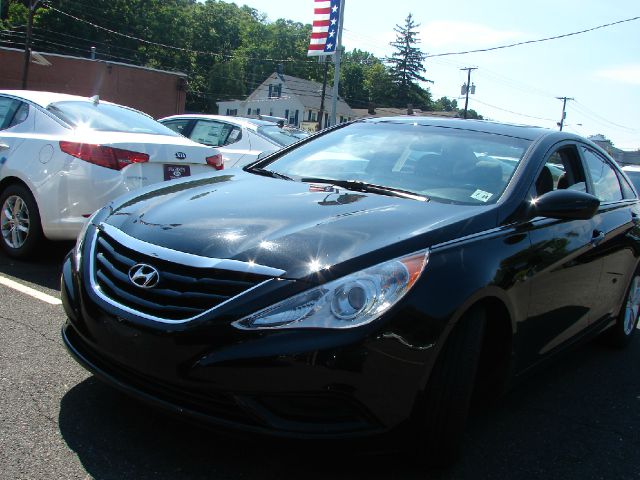 Hyundai Sonata 2011 photo 3