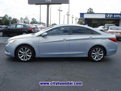 Hyundai Sonata 2011 photo 1