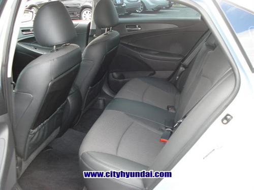 Hyundai Sonata 2011 photo 3