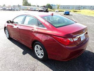 Hyundai Sonata 2011 photo 1