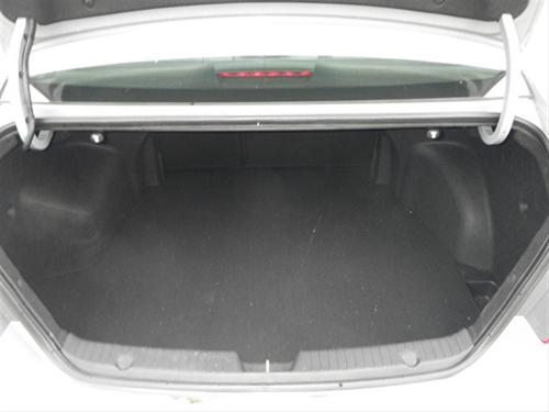 Hyundai Sonata 2011 photo 1