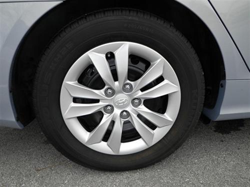 Hyundai Sonata 2011 photo 3