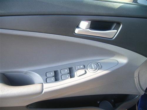 Hyundai Sonata 2011 photo 1